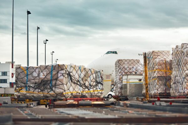 TRANSPORT LOTNICZY loading-of-the-cargo-airplane-2025-02-16-09-39-24-utc